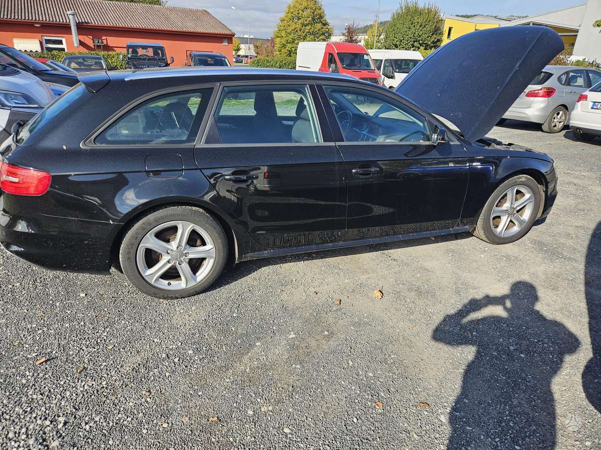 Audi A4 2015 — interior
