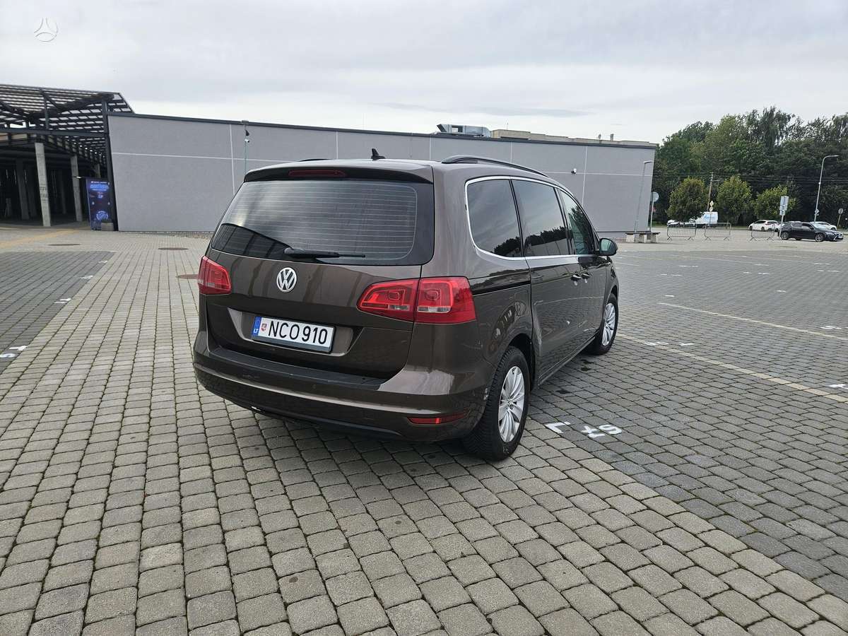 Volkswagen Sharan 2011 — photo 5
