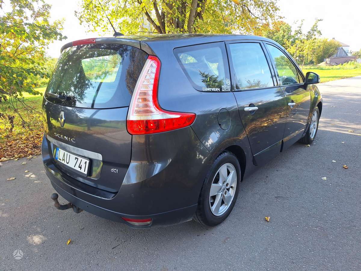 Renault Grand 2011 — engine 1900 cm³, 131 HP (96kW)
