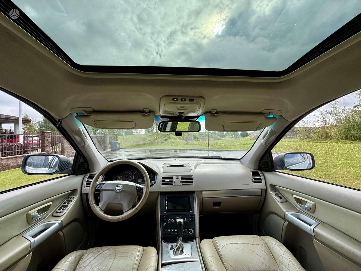 Volvo XC90 2005 — photo 9