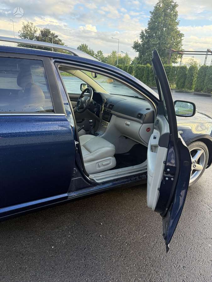 Toyota Avensis 2008 — photo 6