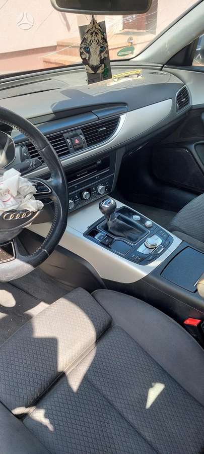 Audi A6 2015 — photo 9