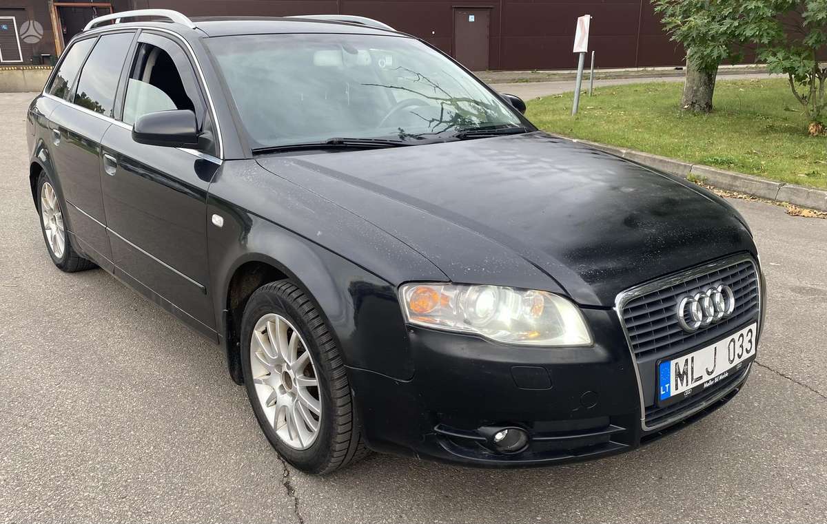 Audi A4 2007 — rear view