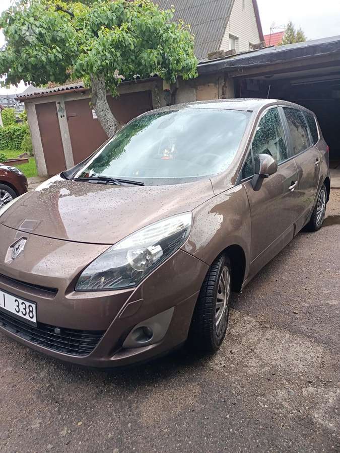Renault Grand 2012 — photo 15