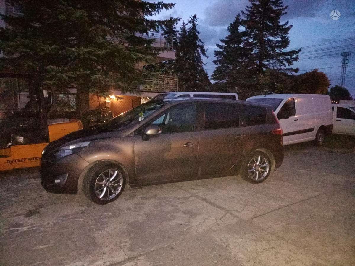 Renault Grand 2012 — engine 1500 cm³