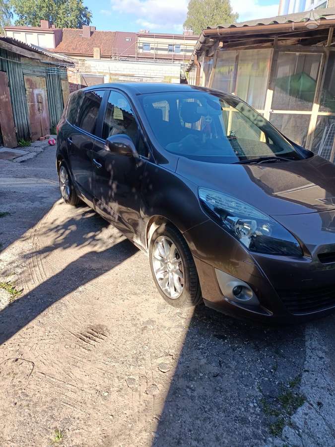 Renault Grand 2012 — photo 8