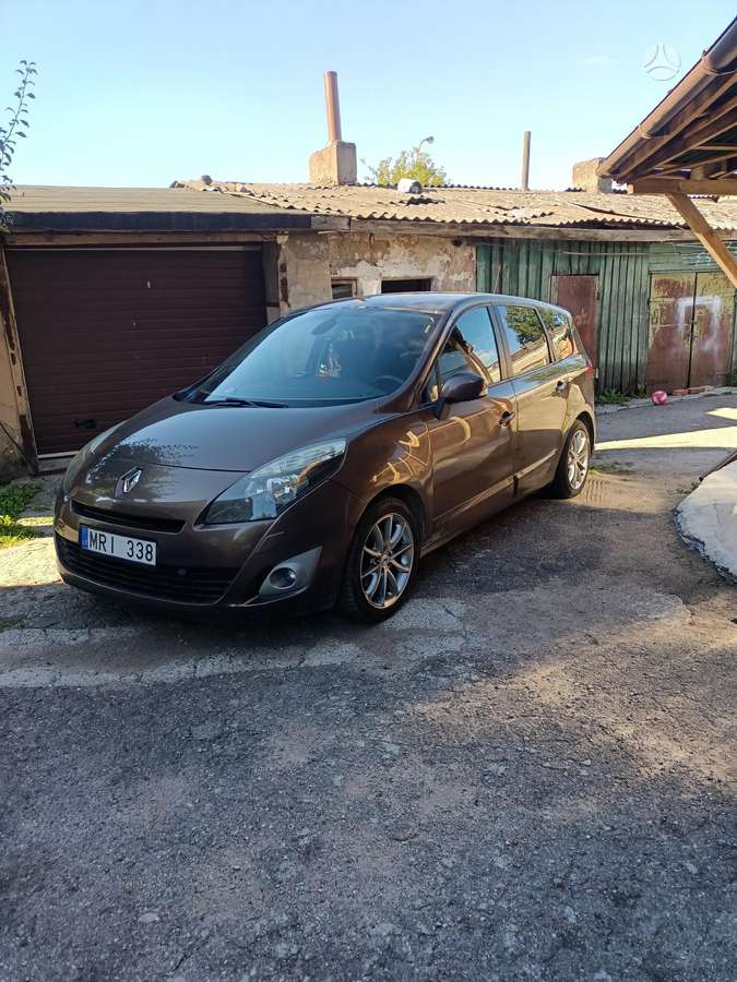Renault Grand 2012 — photo 9