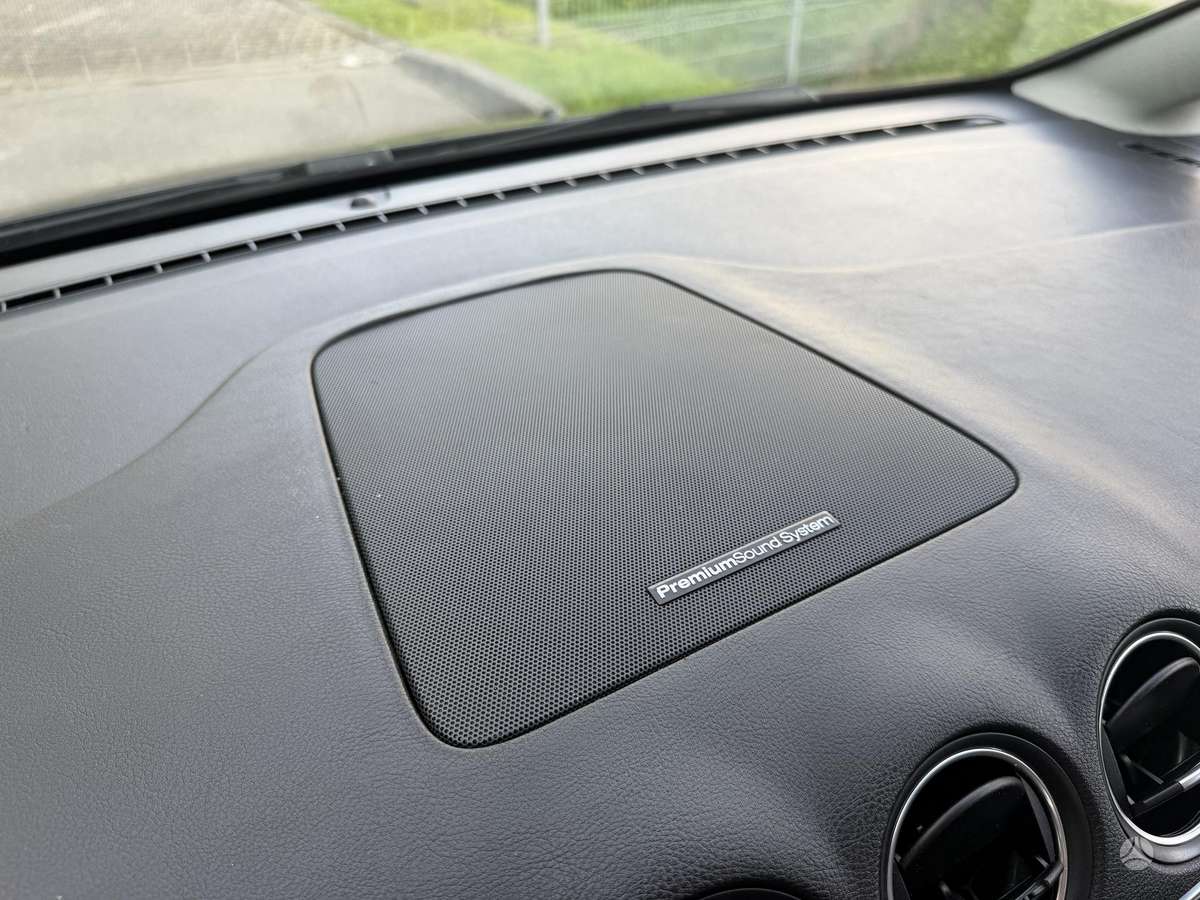 Ford Galaxy 2014 — photo 23
