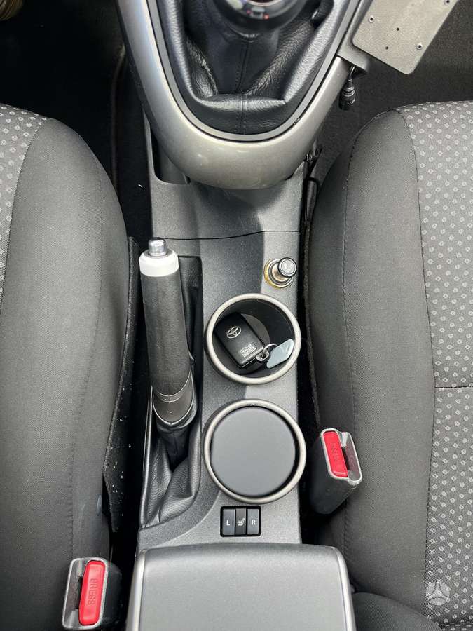 Toyota Verso 2010 — photo 37