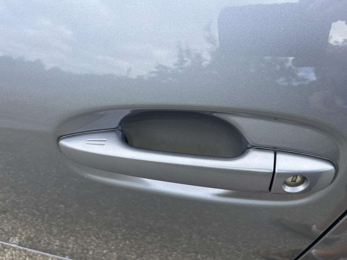 Toyota Verso 2010 — photo 9