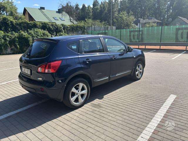 Nissan Qashqai 2009 — engine 1997 cm³, 141 HP (104kW)
