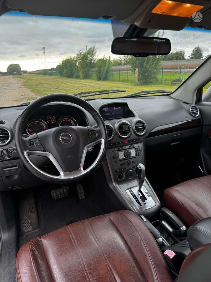 Opel Antara 2007 — photo 8