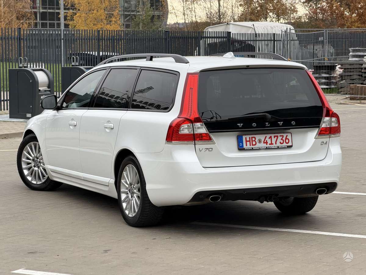 Volvo V70 2015 — photo 5
