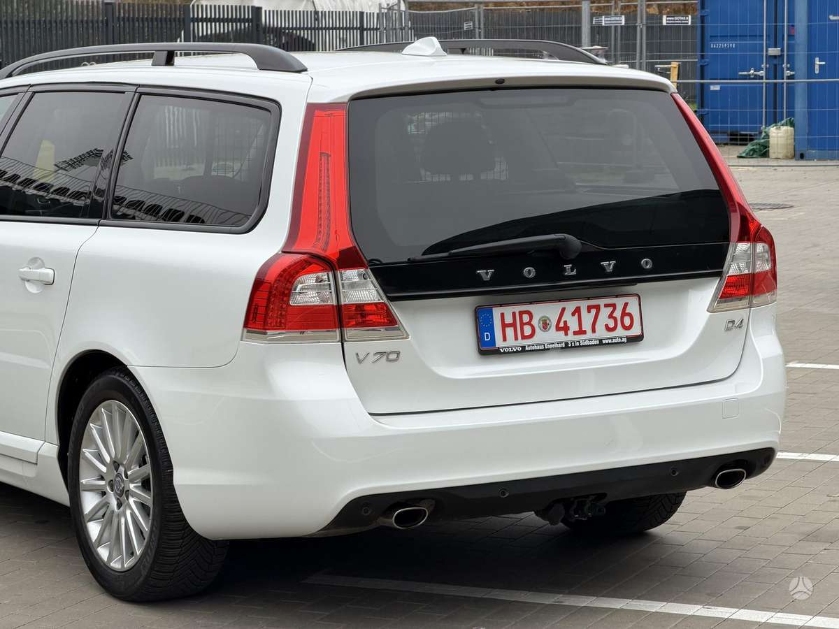 Volvo V70 2015 — photo 7