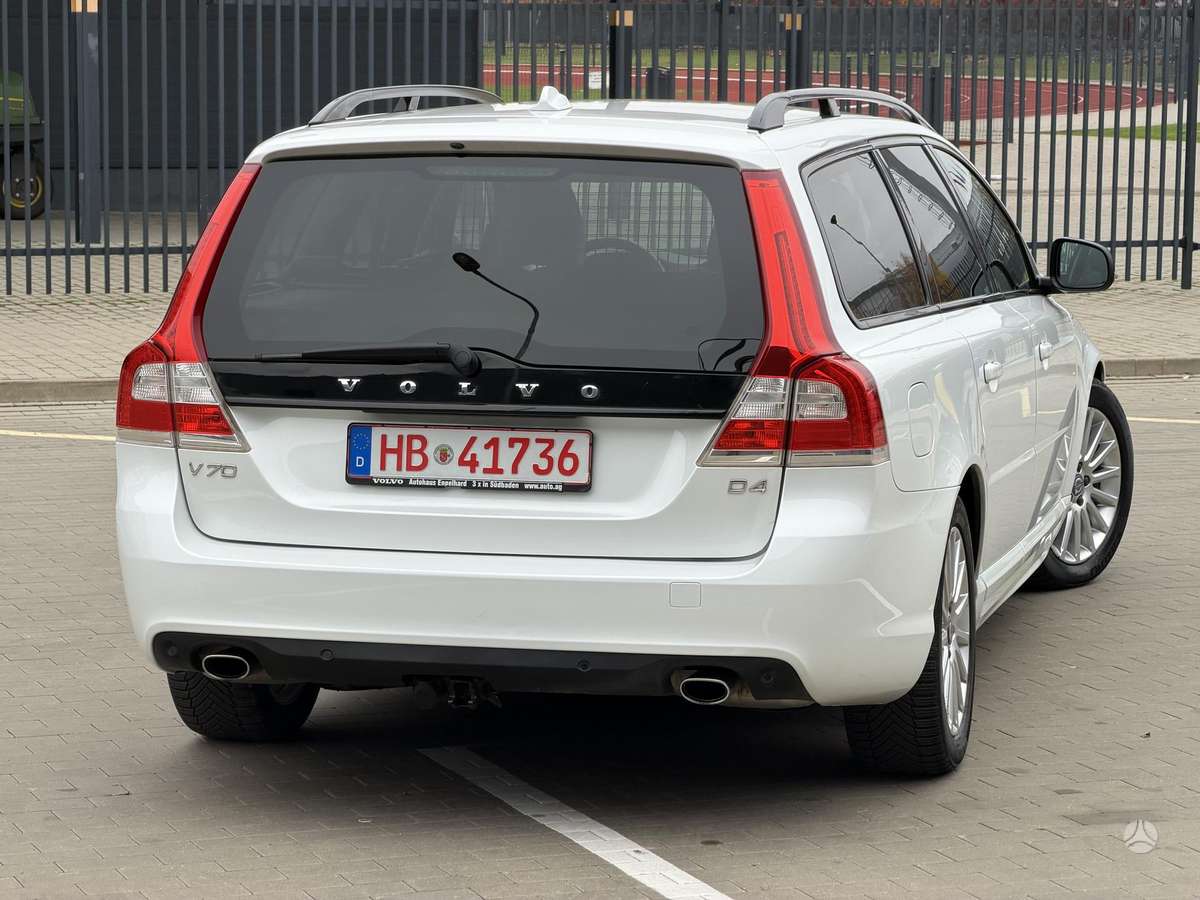 Volvo V70 2015 — photo 9