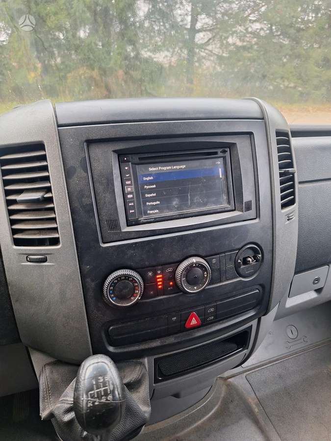 Mercedes-Benz Sprinter 2010 — photo 8