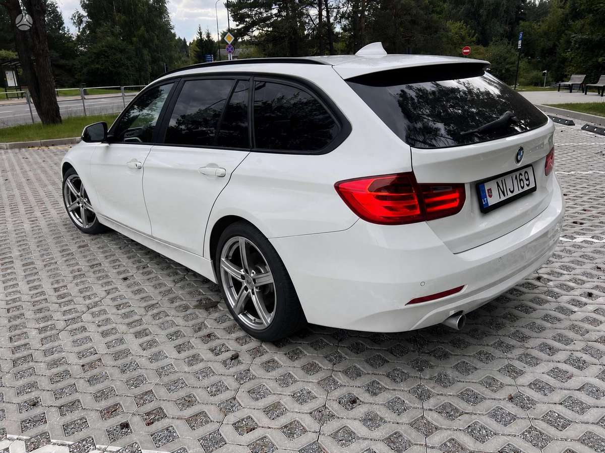 BMW 316, 2013