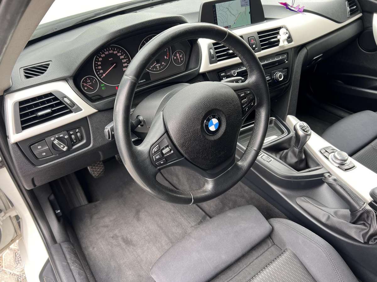 BMW 316 2013 — photo 8