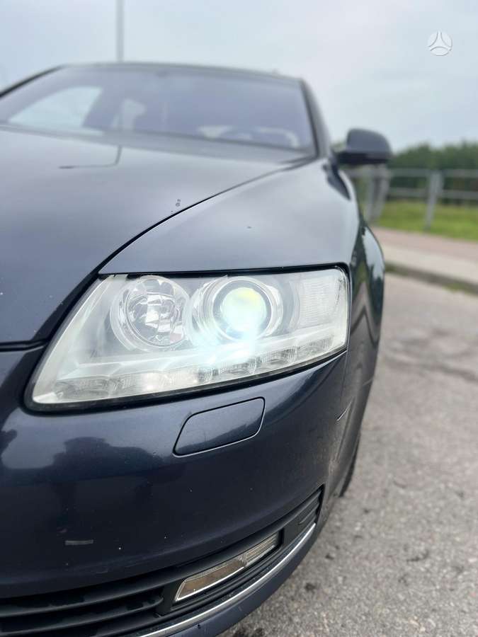 Audi A6 2010 — photo 9
