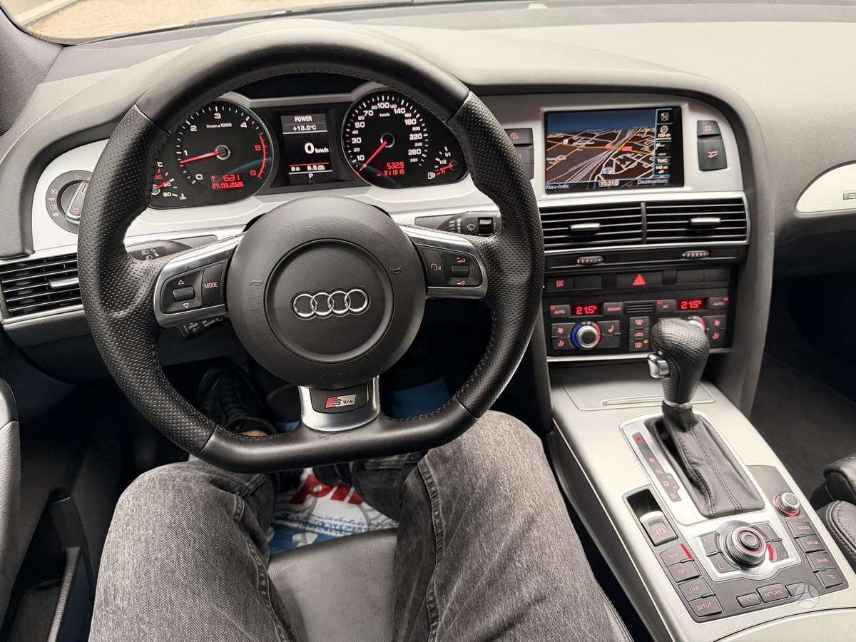 Audi A6 2011 — photo 9