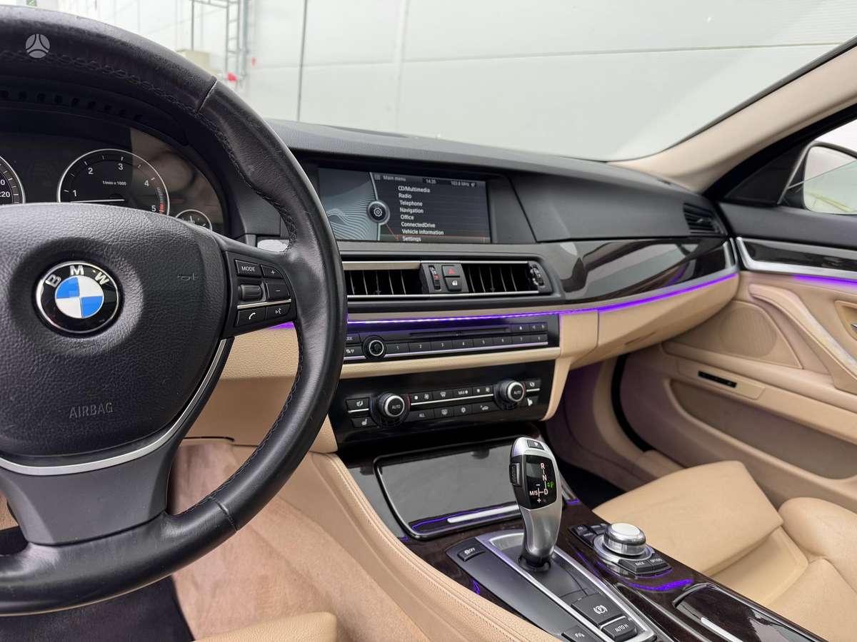 BMW 525 2010 — photo 10