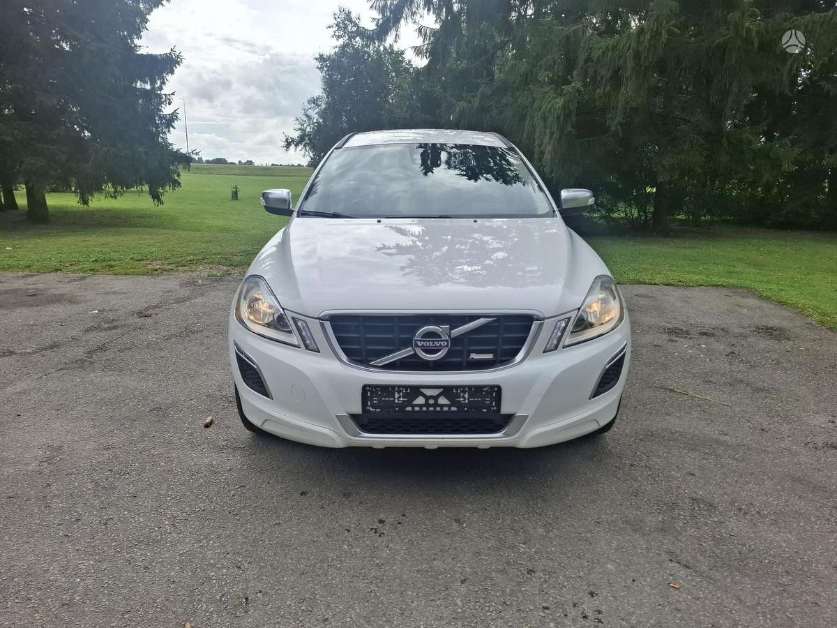 Volvo XC60, 2011 — vehicle for AFU from Europe
