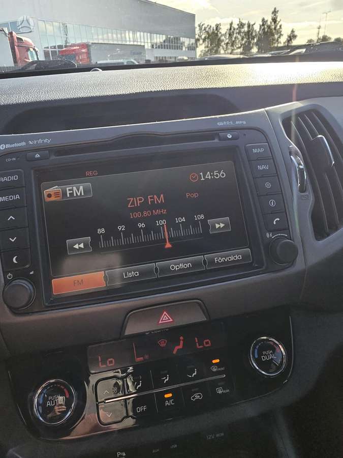 Kia Sportage 2014 — photo 34
