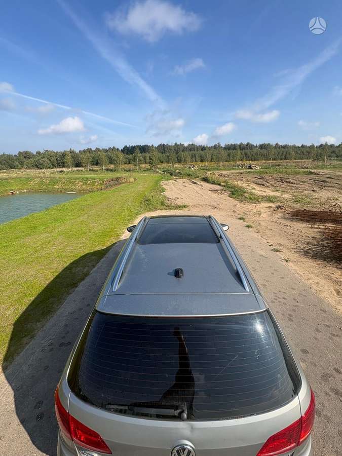 Volkswagen Passat 2012 — photo 14