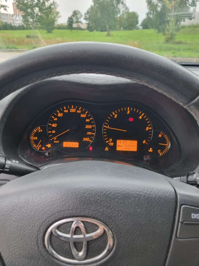 Toyota Avensis 2008 — photo 12