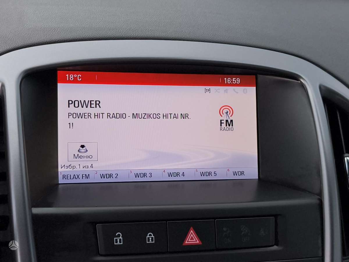 Opel Astra 2015 — photo 19