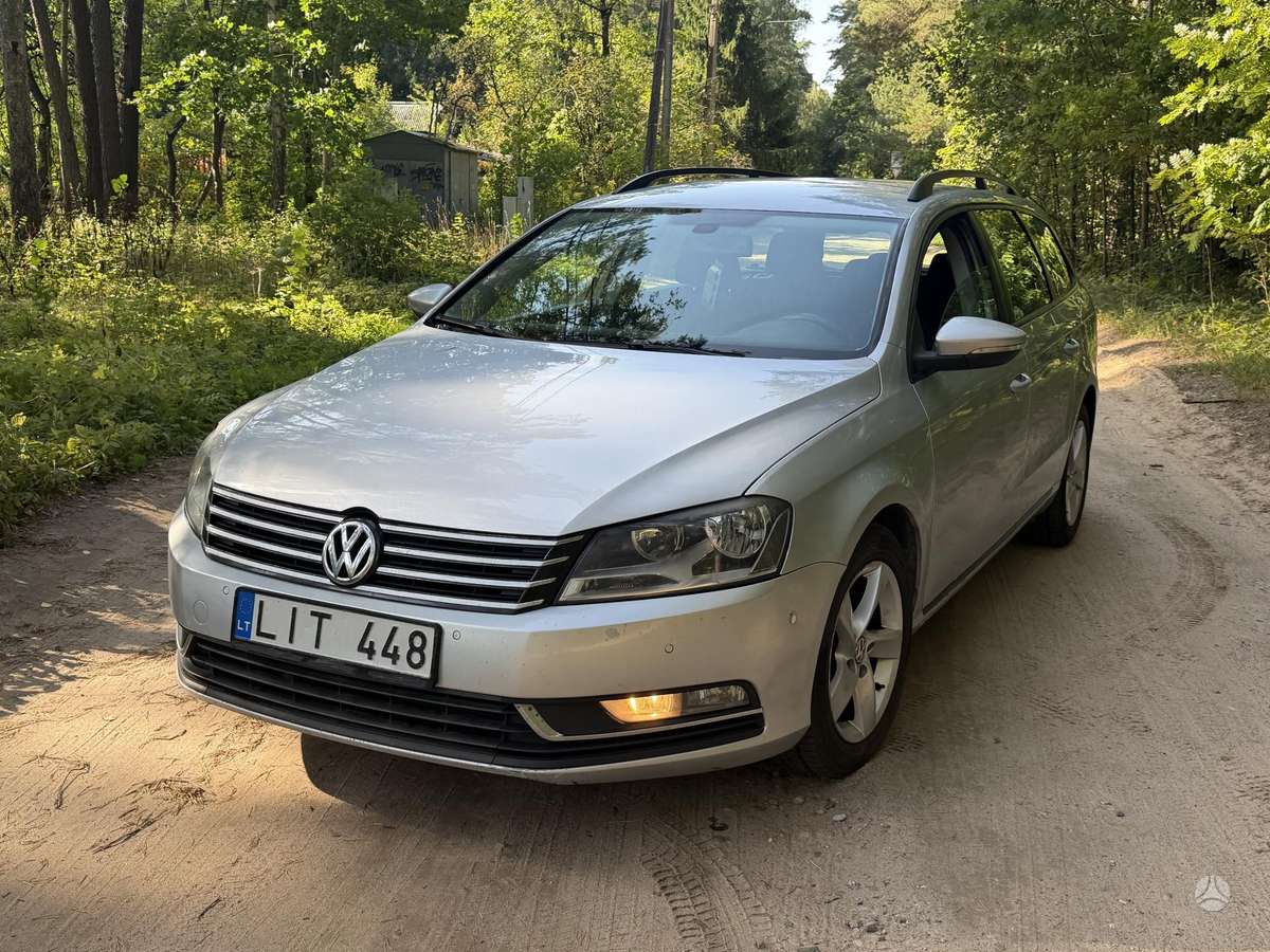 Volkswagen Passat 2011 — двигун 1968 cm³, 140 HP (103kW)