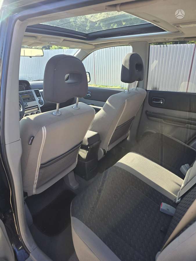 Nissan X-Trail 2006 — photo 27