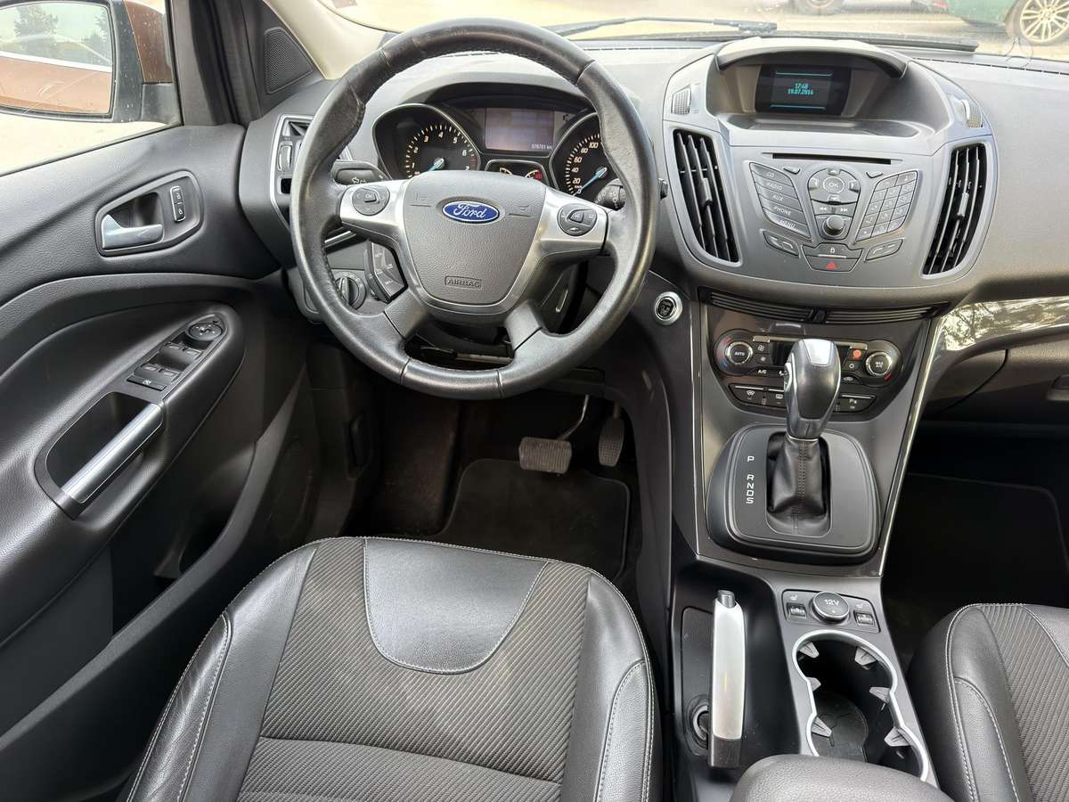 Ford Kuga 2015 — фото 12