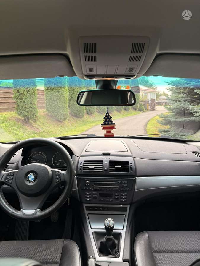 BMW X3 2009 — photo 10
