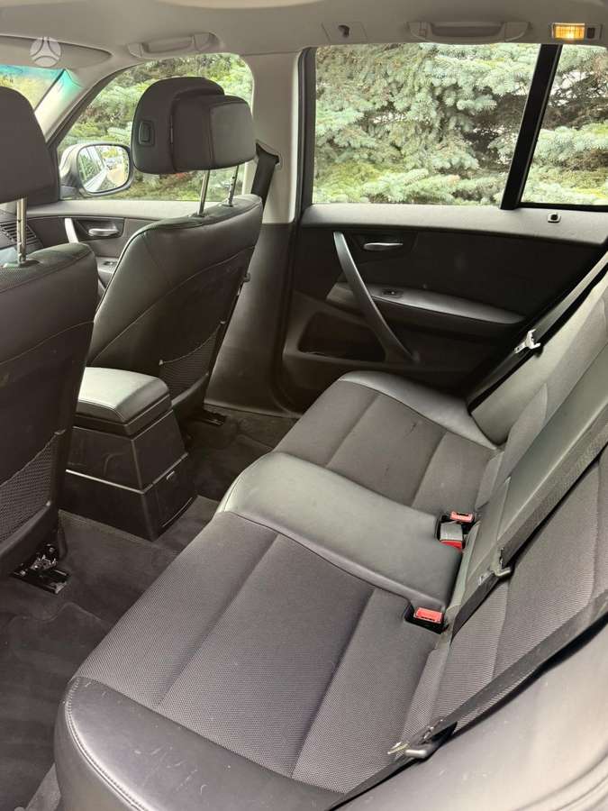 BMW X3 2009 — photo 9