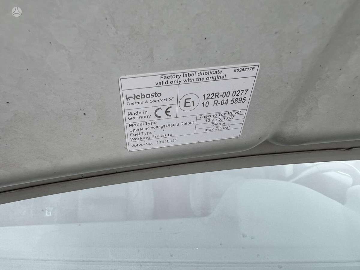 Volvo V70 2014 — photo 30