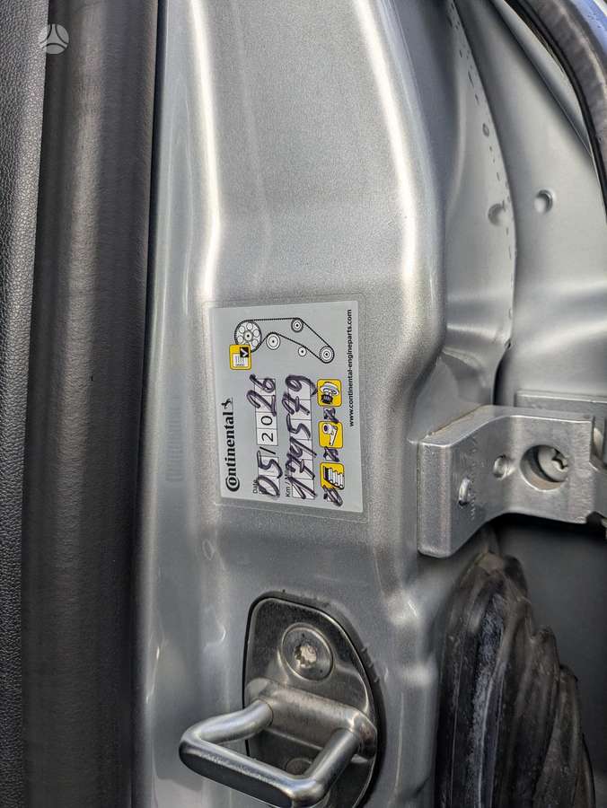 Skoda Octavia 2011 — photo 10