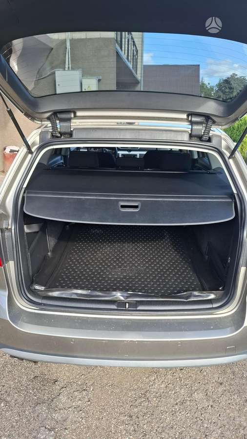 Volkswagen Passat 2014 — photo 25