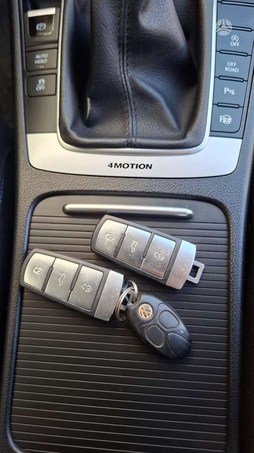 Volkswagen Passat 2014 — photo 27