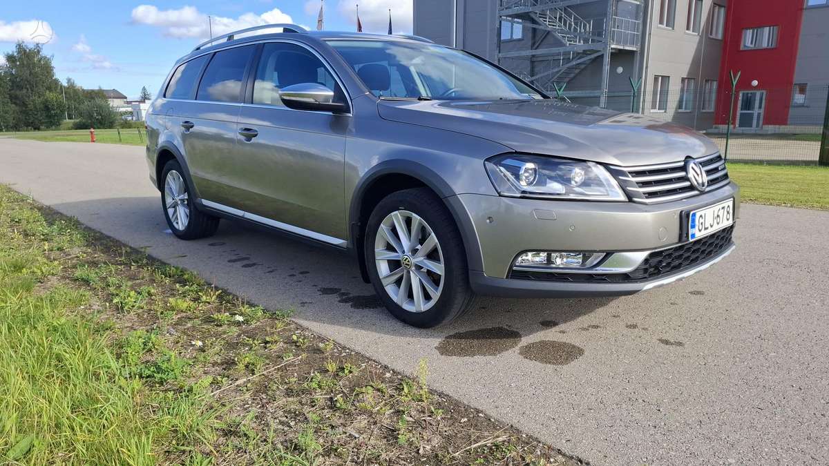 Volkswagen Passat 2014 — photo 9