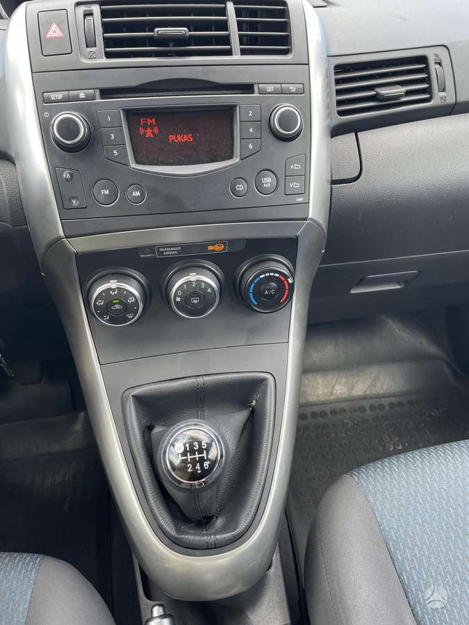 Toyota Verso 2013 — photo 11
