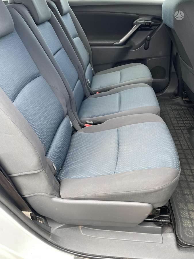 Toyota Verso 2013 — photo 15