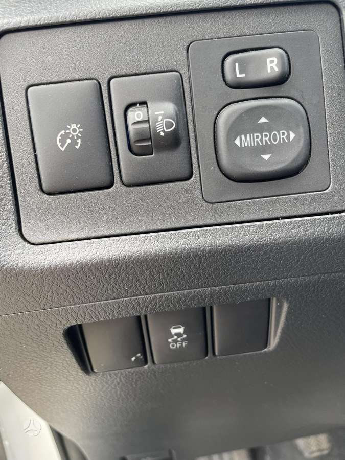 Toyota Verso 2013 — photo 19