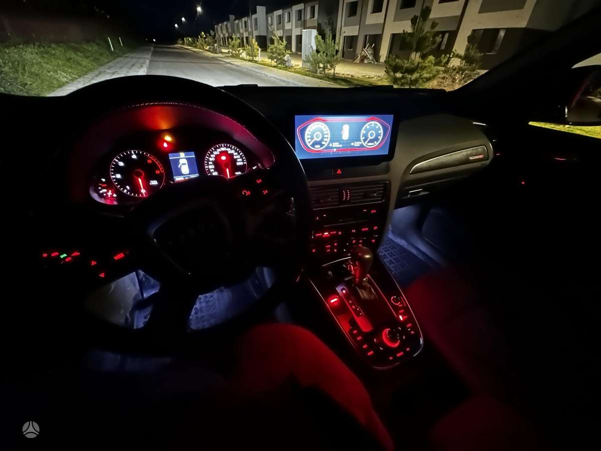 Audi Q5 2009 — photo 10
