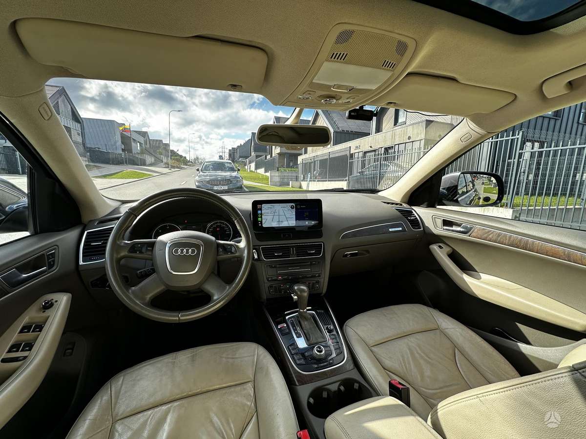 Audi Q5 2009 — photo 8