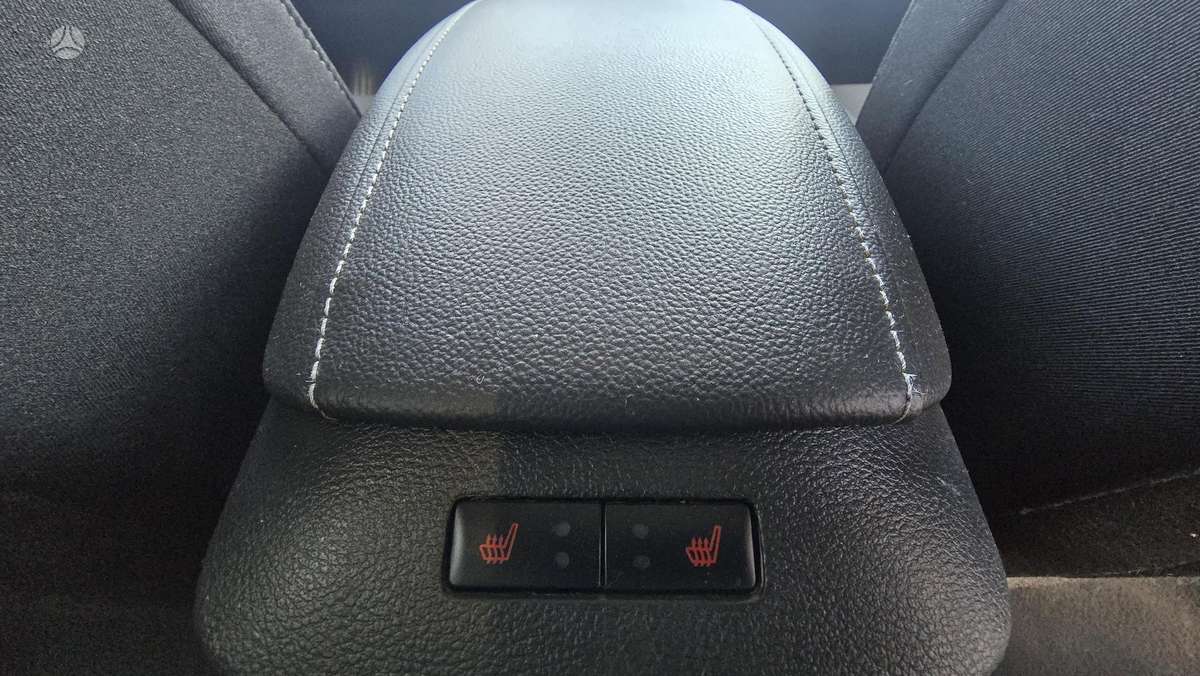 Ford Mondeo 2015 — photo 14