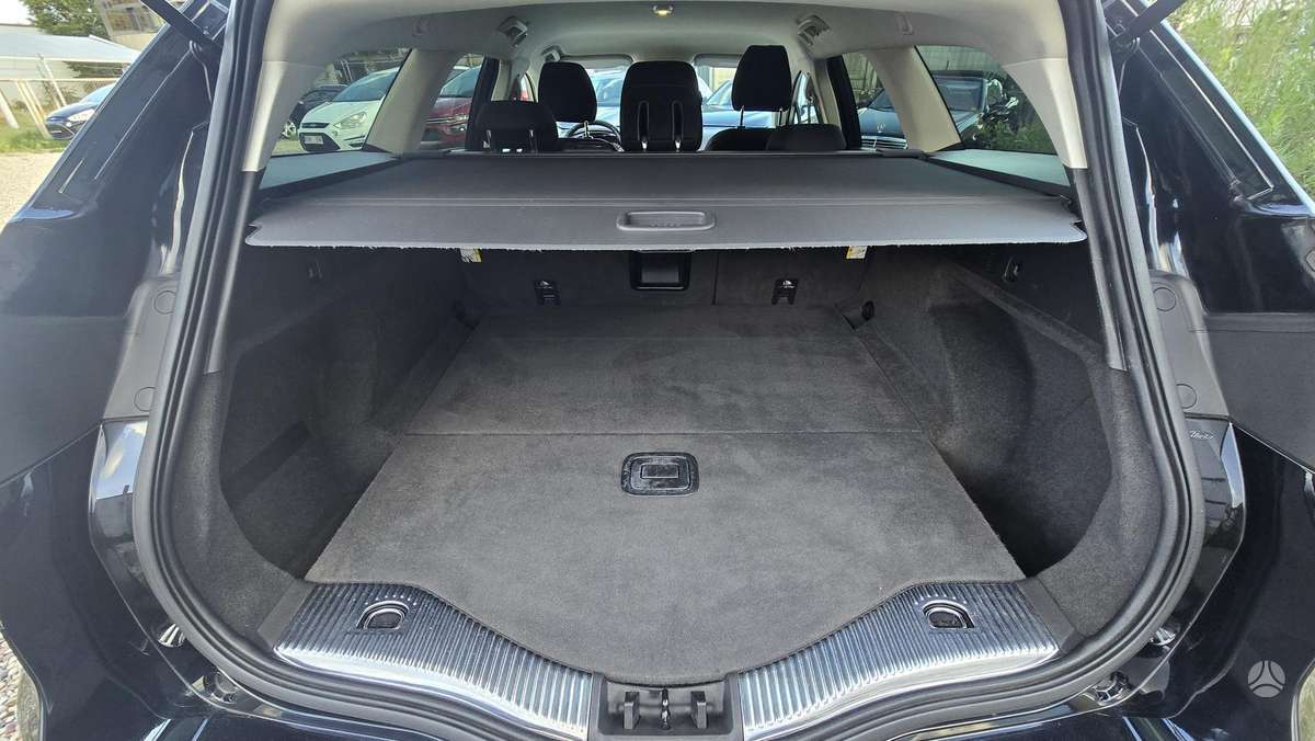 Ford Mondeo 2015 — photo 15