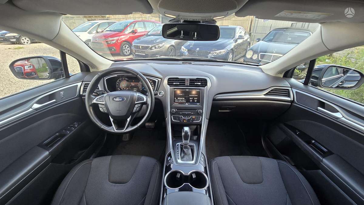 Ford Mondeo 2015 — photo 9