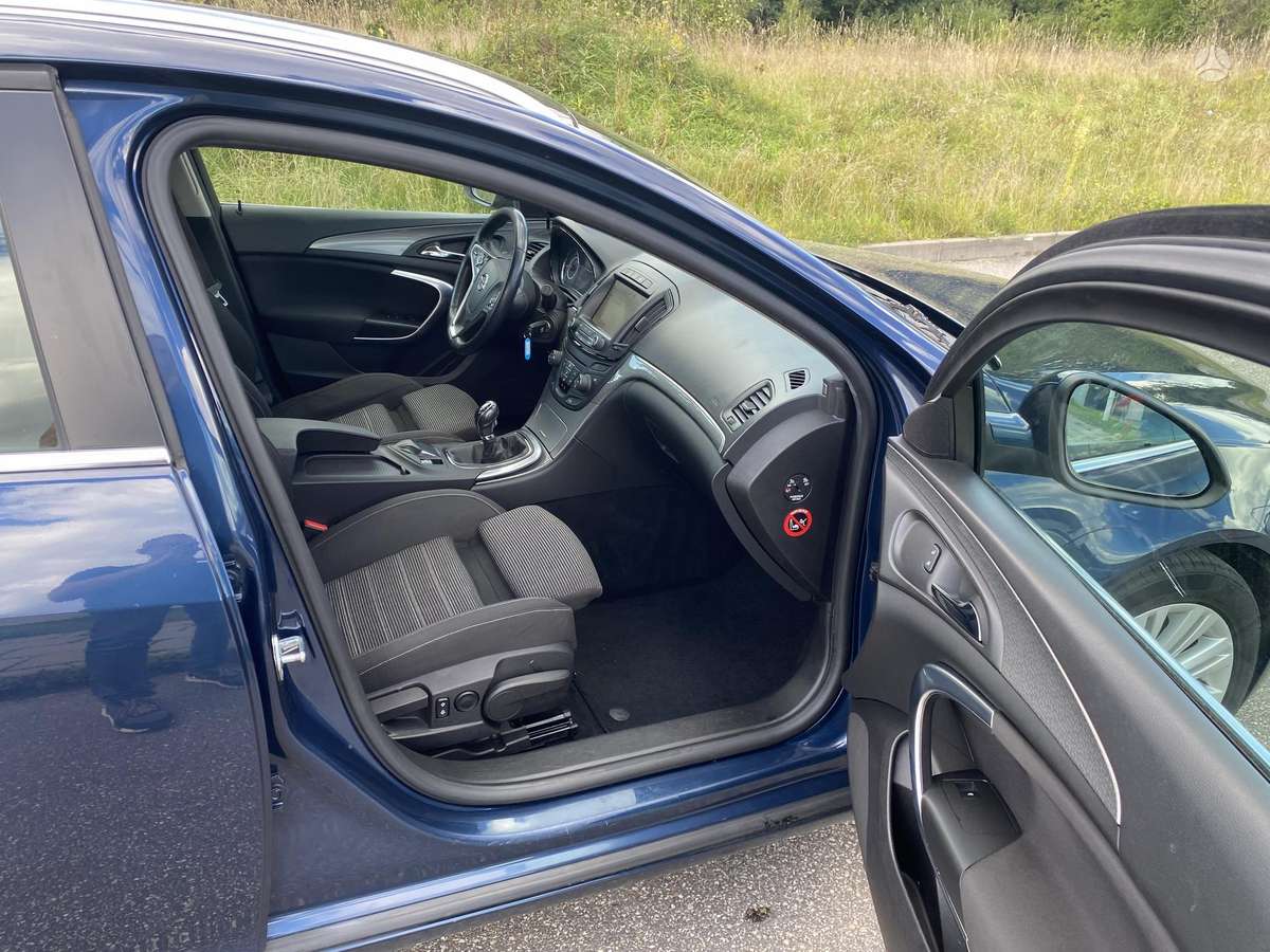 Opel Insignia 2015 — photo 23
