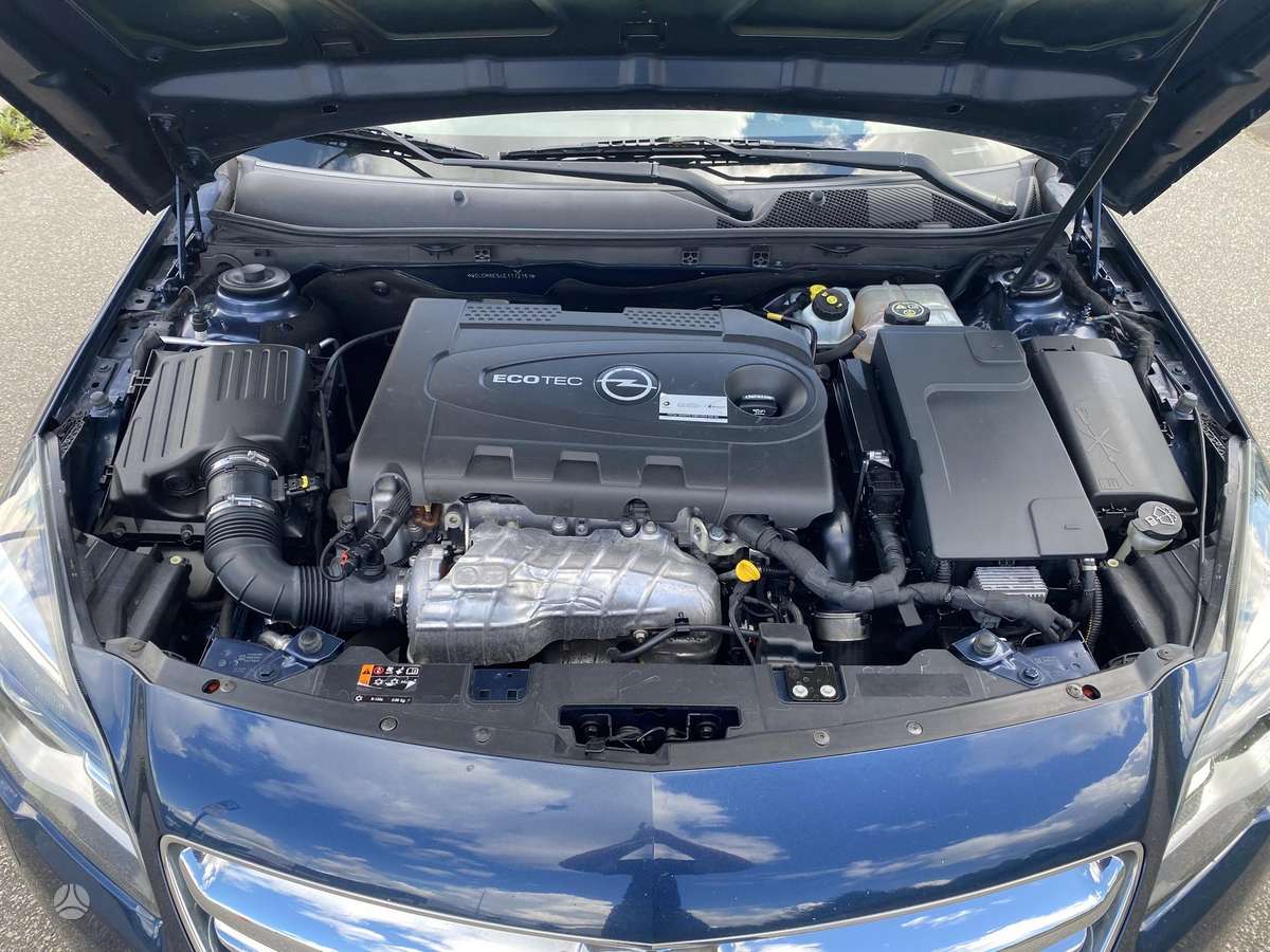 Opel Insignia 2015 — photo 29